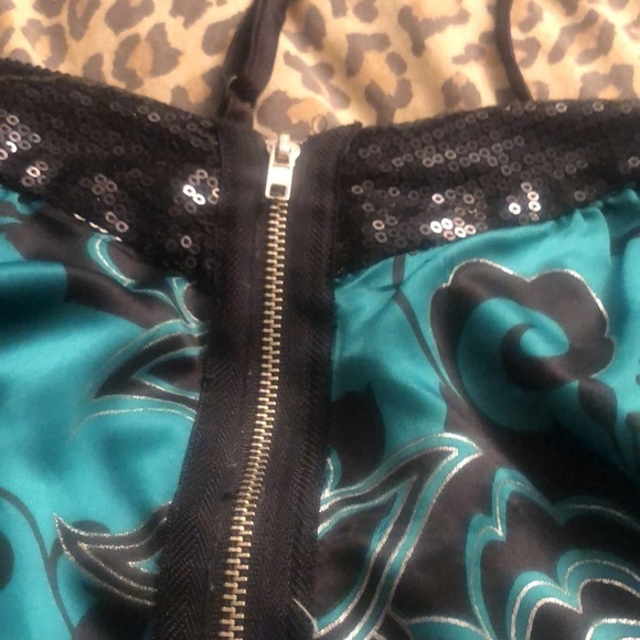 Charlotte Russe size XL green & black print silky racerback camisole zip front - Picture 14 of 16